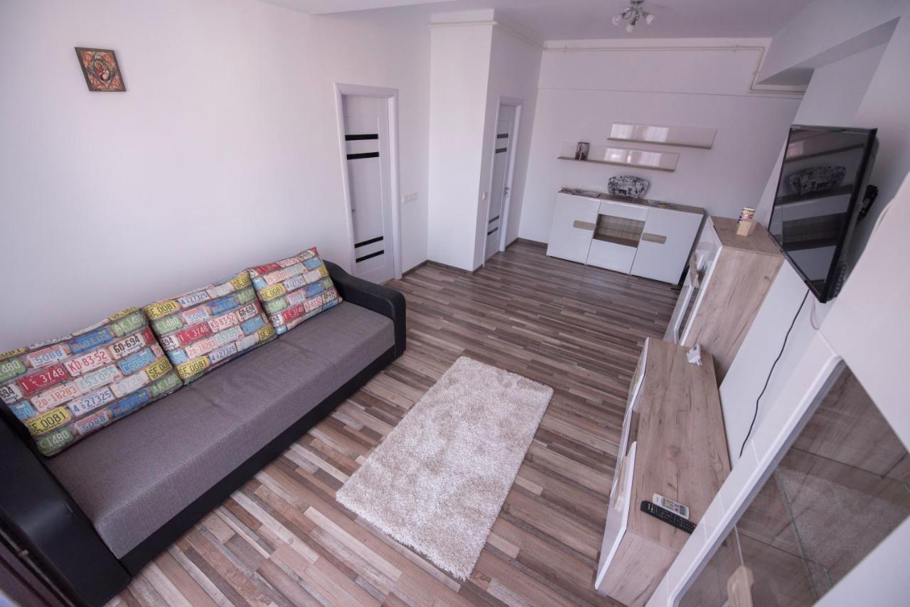 Labirint Apartament Constanta Bagian luar foto