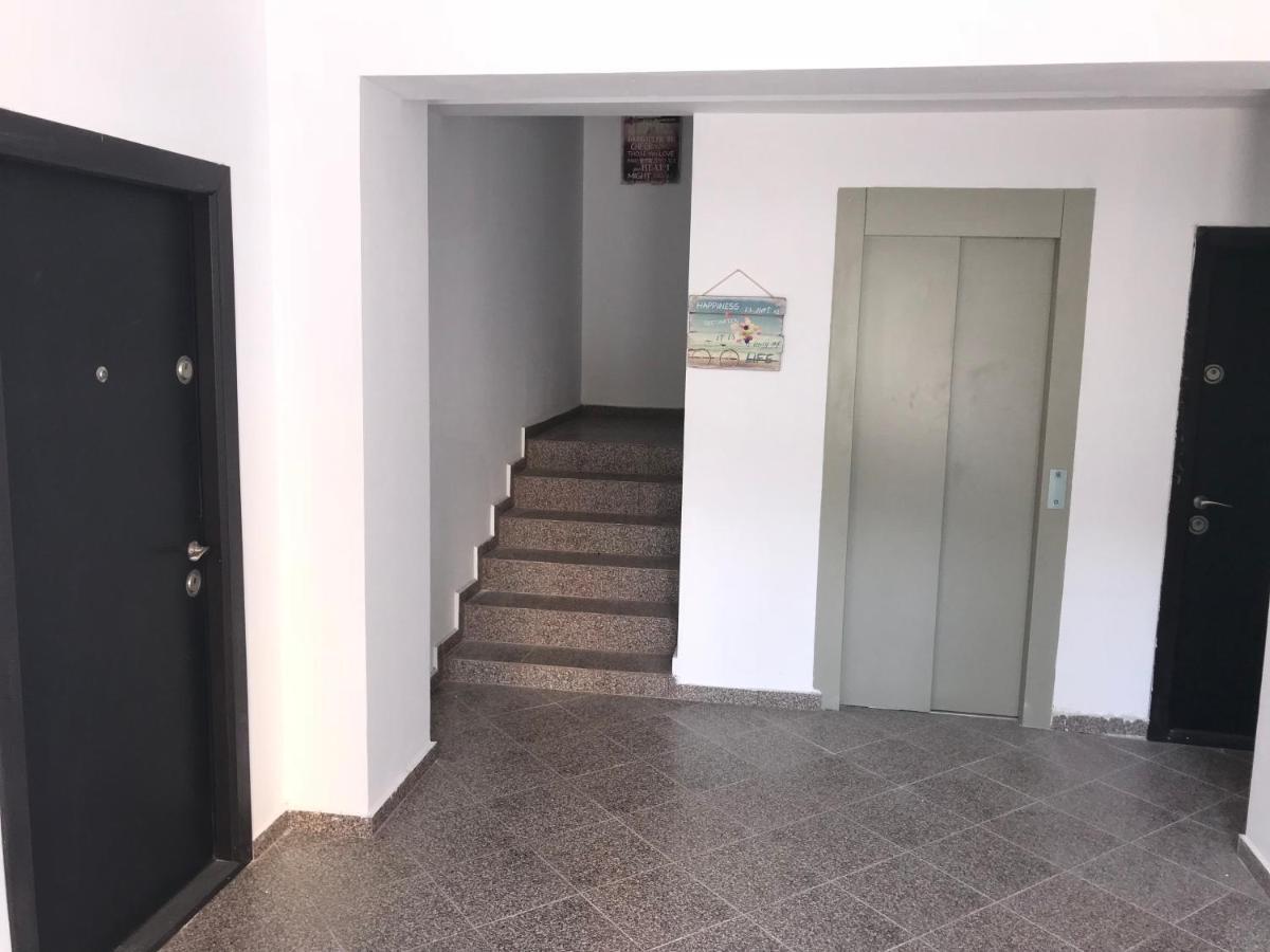 Labirint Apartament Constanta Bagian luar foto
