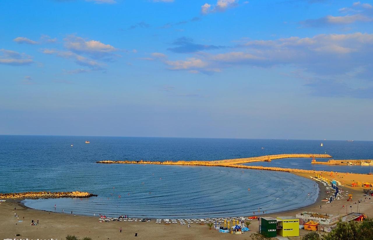 Labirint Apartament Constanta Bagian luar foto