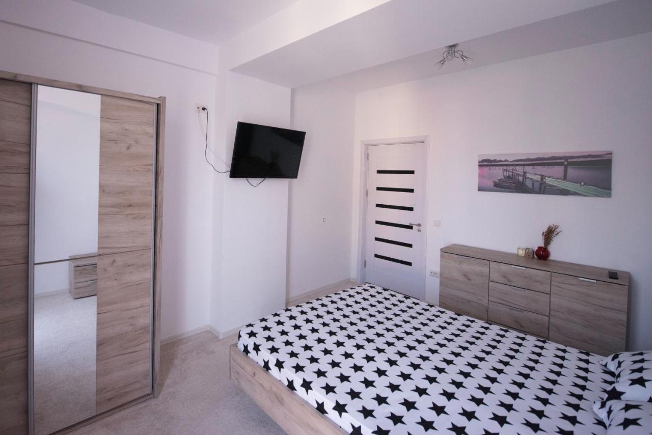 Labirint Apartament Constanta Bagian luar foto